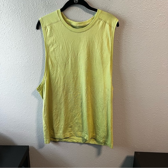 Lululemon Mens Metal Vent Tech Tank Green - Picture 3 of 6